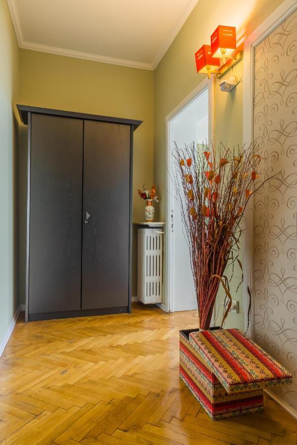 Panoramic Cismigiu Park Apartment Букурещ Екстериор снимка